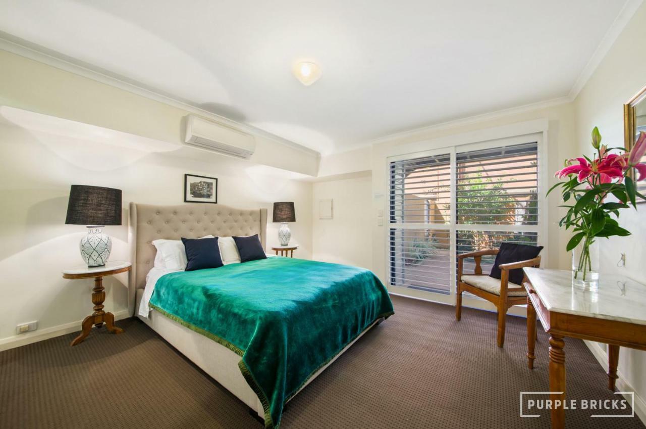 Spacious Central Townhouse Fremantle Exterior photo